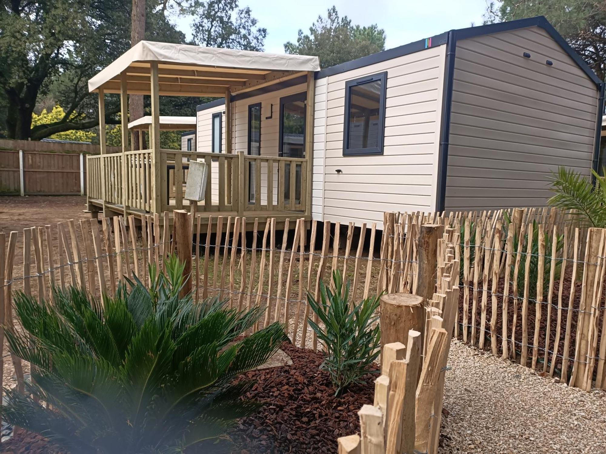 Camping Les Maraises Saint-Martin-de-Ré Exteriér fotografie